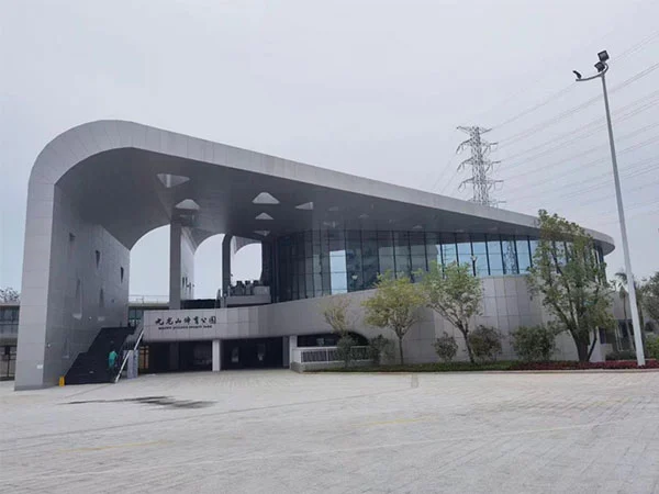 Proyek Kolam Renang Buleway Construction: Shenzhen Longhua Guanlan Sports Center